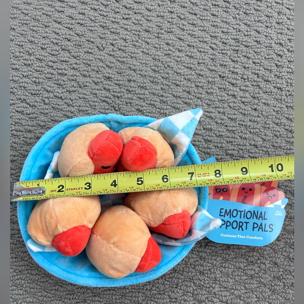 New Emotional Support Hot Dogs Plush
Cute
Funny
Gift
What Do You Meme - Picture 11 of 12